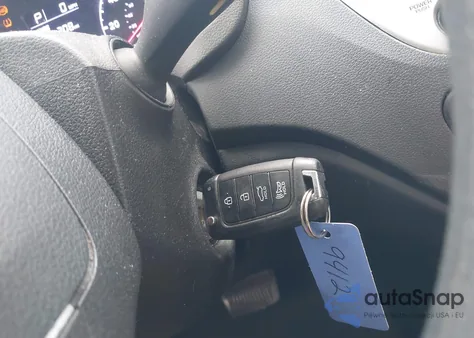 2021 Hyundai Accent Se z USA, uszkodzony, nr VIN 3KPC24A65ME145985